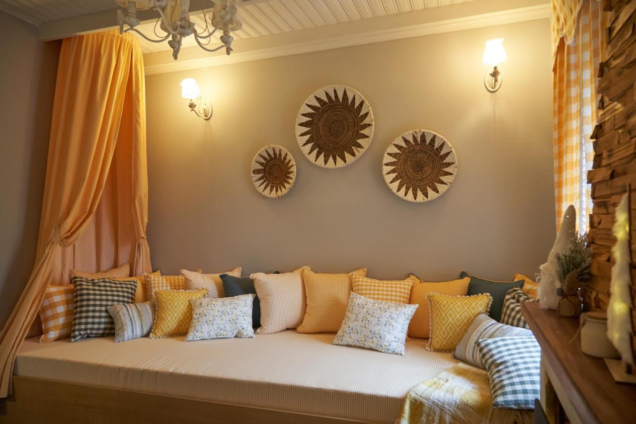 Dandy Villas Dimitsana - A Family Ideal Charming Home In A Quaint Historic Neighborhood - 2 Fireplaces For Romantic Nights Bagian luar foto